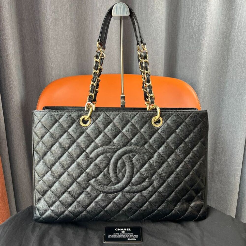 Chanel Women Pre-Loved Bag Very Good Condition